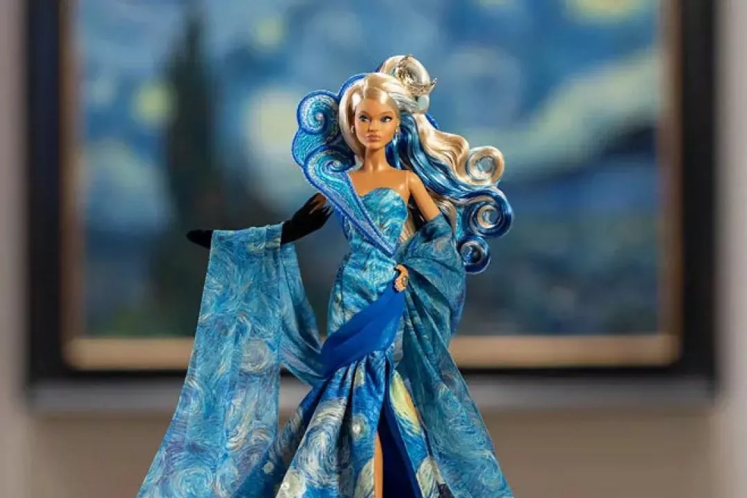 Барбі у платті &laquo;від Ван Гога&raquo;: MoMA та Mattel створили колекцію артіграшок
