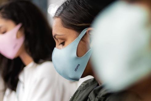 Киян закликають знову носити маски в громадських місцях та дотримуватися дистанції