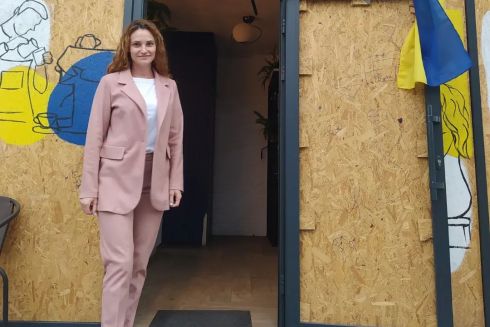 Зруйнована, відновлена, незламна: історія кав&rsquo;ярні Jul&rsquo;s Coffee в Бучі