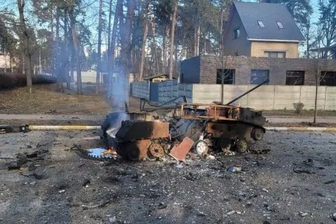 Українські гіди пропонують туристичні екскурсії містами, які постраждали від війни. У мережі ідею розкритикували