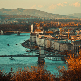 5 европейских городов, куда можно дешево улететь из Киева этой осенью
