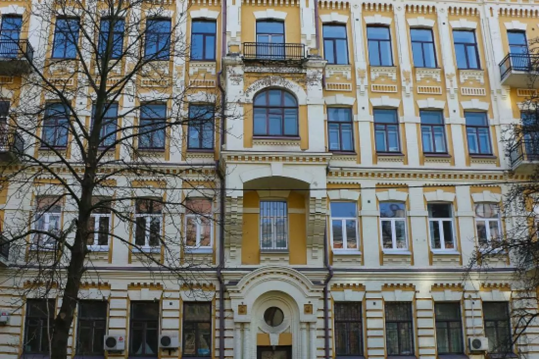 У центрі Києва почали реставрацію історичної садиби XIX століття