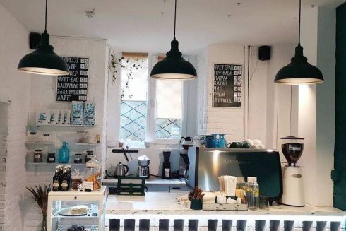 Неподалік «Лук'янівської» відкрилася кав'ярня Bufon coffee bar з фільтром та десертами без цукру