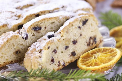 У Києві запустили акцію з приготування кексів для літніх людей: як це працює