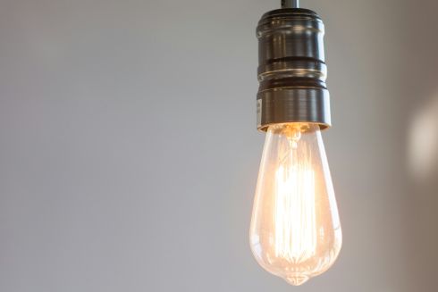 В "Укренерго" розповіли чи будуть відключення світла після знищення Трипільської ТЕС