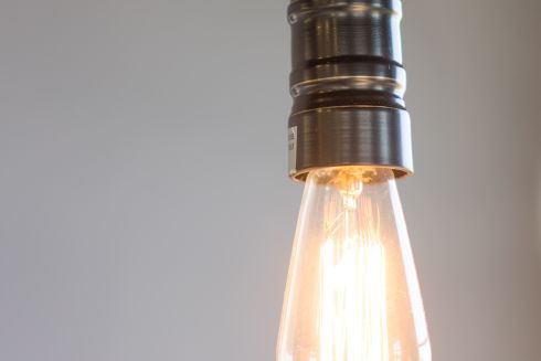 Влітку Україна може повернутися до графіків відключення світла