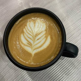 На Великій Житомирській відкрили кав'ярню Casual Coffee з «конопляною» кавою