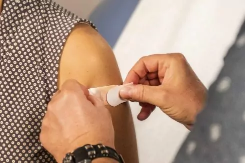 У київських медзакладах запрацювали міні-центри вакцинації вихідного дня: адреси