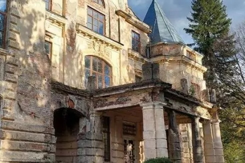 На Львівщині відреставрують палац XVIII століття