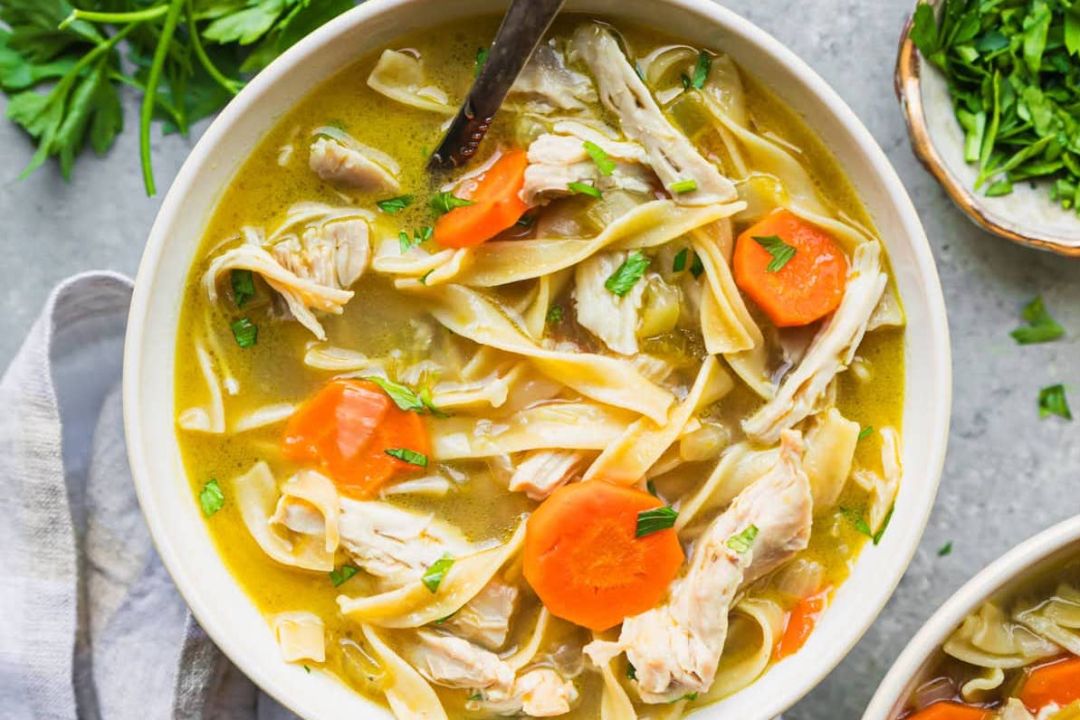 Не тільки борщ: 7 смачних супів української кухні