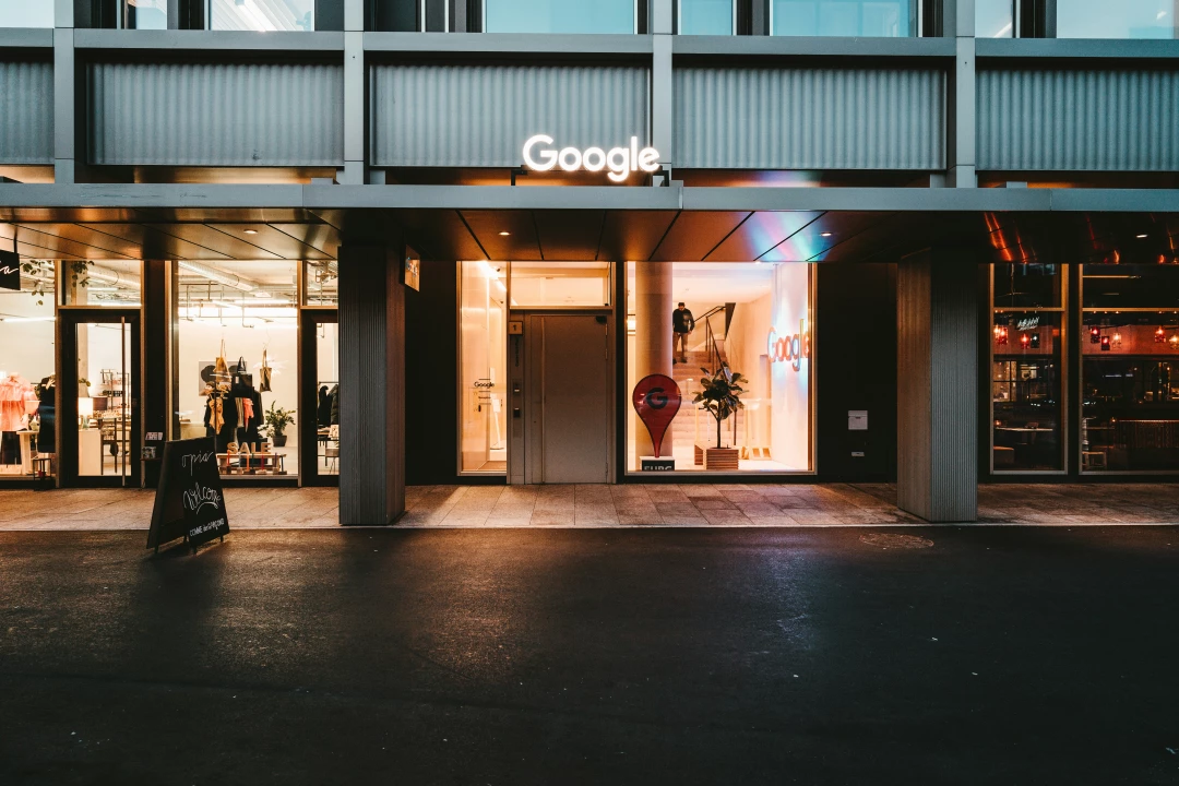 Google змінює пошукову видачу в ЄС &mdash; у компанії кажуть, що вона стане менш зручною