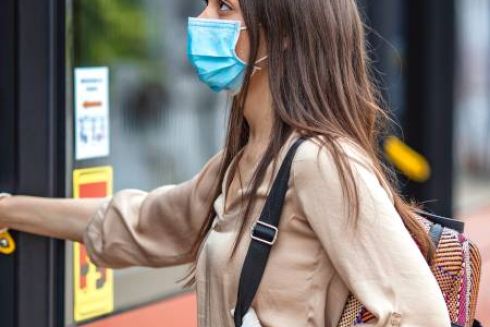 COVID-сертификаты или ПЦР-тесты станут обязательными для межобластных путешествий