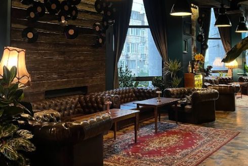 Заработало новое «Atlas Пространство»: это перезапуск Barbara Bar на Сечевых Стрельцов