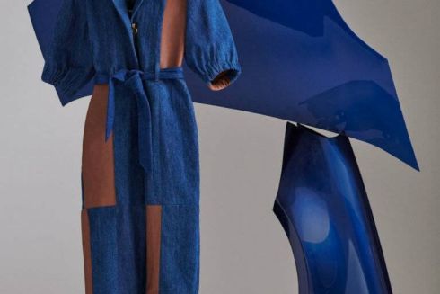 Hyundai представила коллекцию одежды из ремней и подушек безопасности