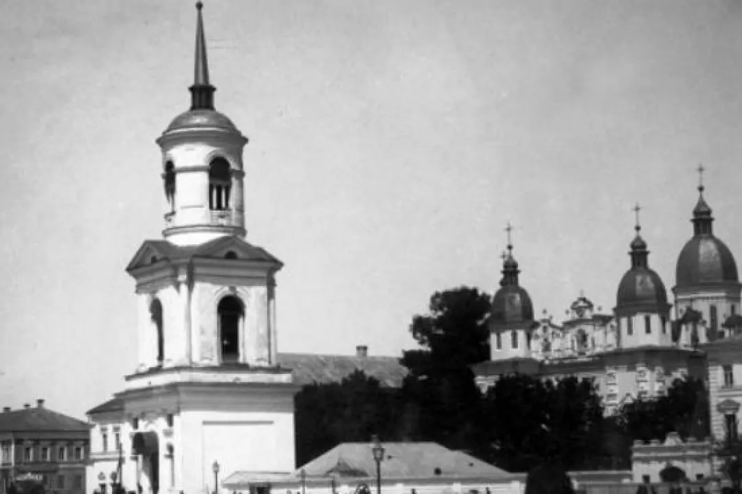 Кияни закликають відбудувати старовинний собор на Подолі &mdash; петиція