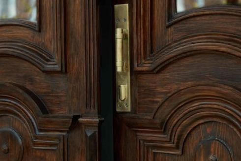 В Одесі відреставрували двері кінця ХІХ століття на вулиці Дегтярній