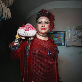 Королева ЛСД, повелитель єдинорогів і джедай: як виглядали гості київського заходу Burning Man