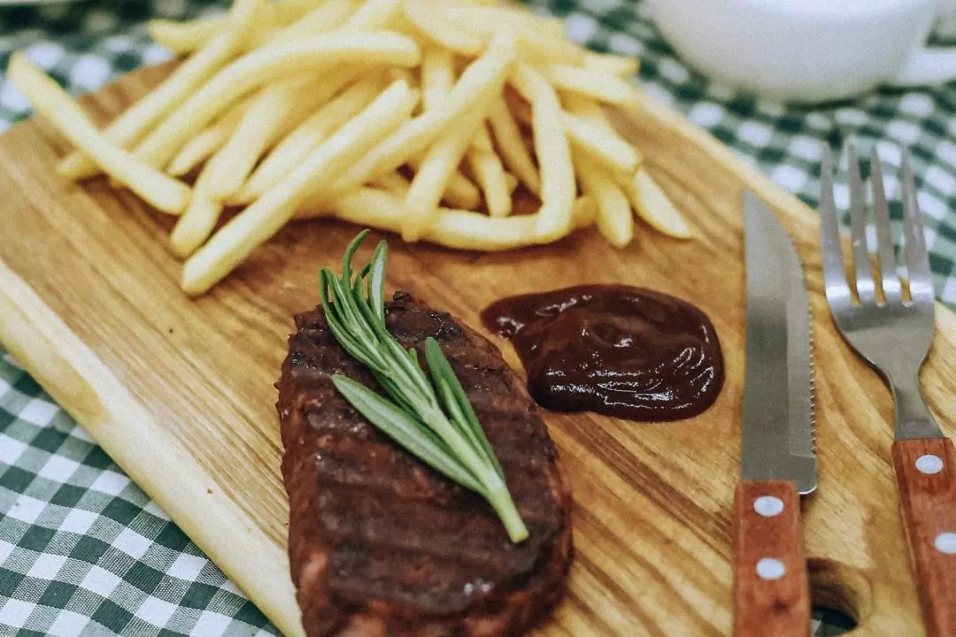 В Україні створили GreenBeefSteak: це перший рослинний стейк українського виробництва