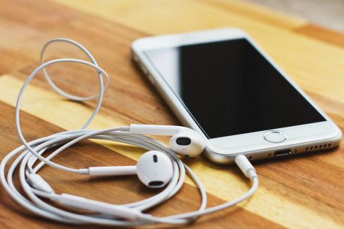 Які пісні слухали українці у 2020 році: рейтинг Deezer