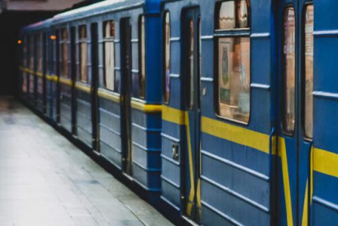 Вагони для київського метро закупили зі збитками у понад 13 млн гривень