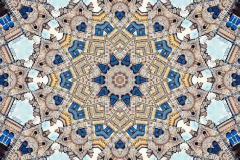 Фасади київських будинків у фотопроекті Dvoira