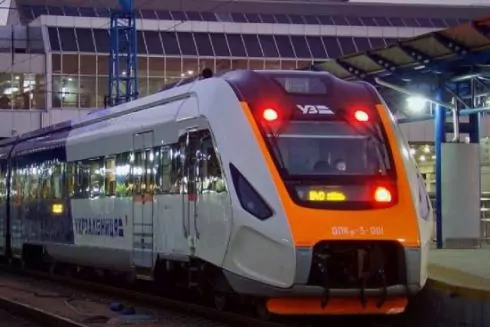 &laquo;Укрзалізниця&raquo; поднимает стоимость билетов на международные рейсы: поезд в Варшаву подорожает на 72%