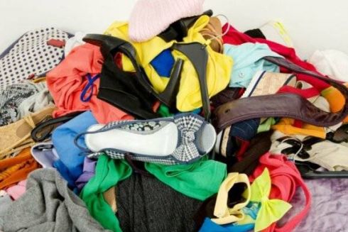 «Україна без сміття» почала приймати одяг на утилізацію високотемпературним спалюванням