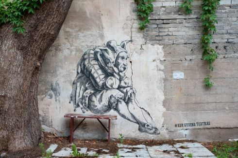 В литовском городе возле граффити будут устанавливать защитные таблички