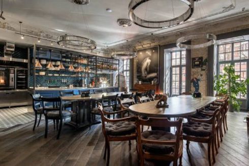 Над кафе «Любимый дядя» з'явився івент-простір «Дядина квартира»