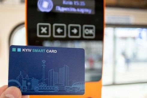 Київські маршрутки зобов'язали перейти на е-квиток з 1 квітня. Водії проти