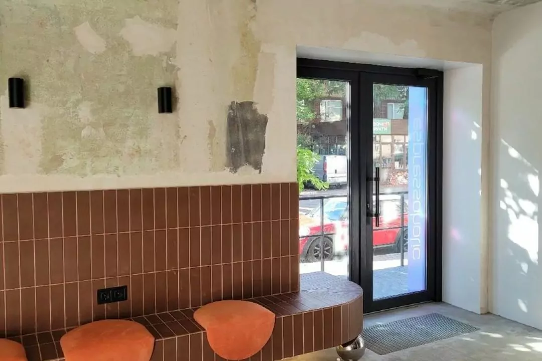 На Подолі відкрилася нова кав'ярня мережі Espressoholic