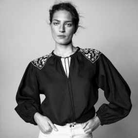 Etnodim випустив колекцію «Архаїчна», в якій переосмислює українське старовинне вбрання