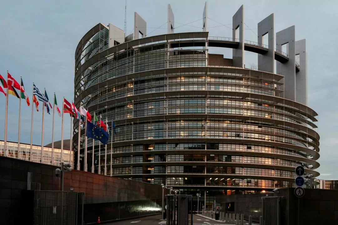 Депутати Європарламенту вимагають позбавити Венеційську бієнале коштів через павільйон РФ