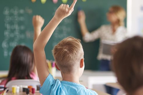 Киевские школьники будут ежемесячно получать 1000 грн за высокие достижения в учебе