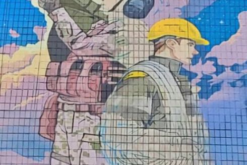 В Печерском районе рисуют новый мурал: фото