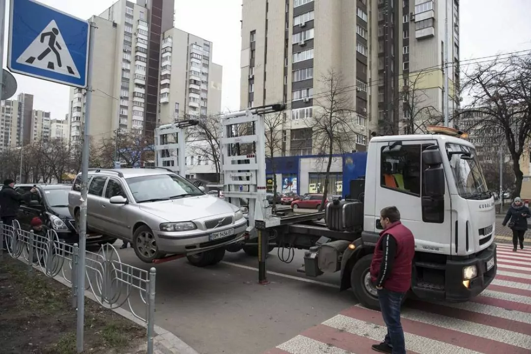 У Києві кількість евакуюйованих машин збільшилася у 10 разів за три останніх місяці