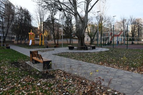 Площа Героїв Чернігова та сквер Саперів: стартувало голосування за нові назви у місті