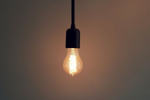 ДТЕК відключатиме світло і в тих будинках, де воно досі було