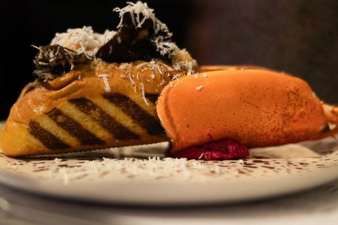 Напротив костела Святого Николая открылся ресторан Food Couture