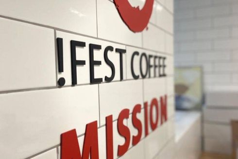 Біля Майдану відкрився кавовий хаб !FEST Coffee Mission