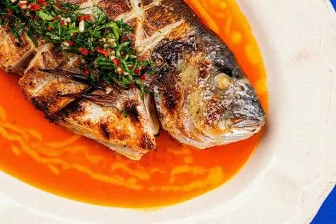 Лобстер-доги и краб-болы. На Виноградаре открывается рыбный ресторан Fish Fetish