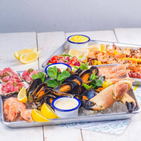 На Крещатике открылось seafood-заведение Fish & Chips: что попробовать