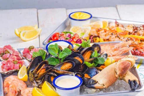 На Хрещатику відкрився seafood-заклад Fish & Chips: що спробувати