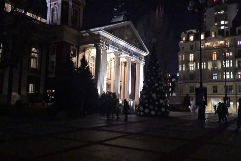 Дивіться, як Колізей, Альберт-гол та інші відомі локації вимкнули світло на підтримку України