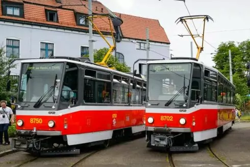 Прага передасть Україні трамваї та автобуси
