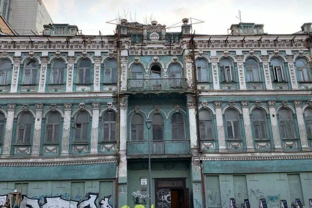 Забудовнику заборонили реконструкцію пам'ятки на Сагайдачного з добудовою поверхів