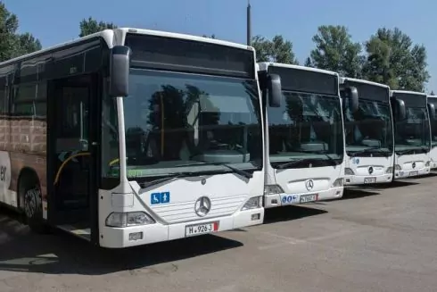 КМДА розірвала договори із 6 приватними перевізниками: що зміниться