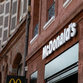 Більше соусу та м’якші булочки: McDonald's оновить рецептуру бургерів