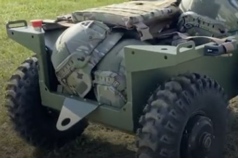 Для ВСУ разработали работа-помощника, который может выполнять разведку и эвакуировать раненых