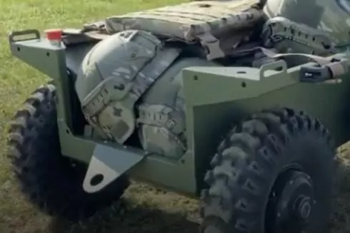 Для ВСУ разработали работа-помощника, который может выполнять разведку и эвакуировать раненых